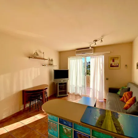 Apartament Con Vistas A Mar En Con Aire Acondicionado *