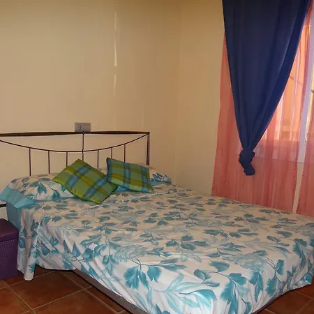 Con Vistas A Mar En *