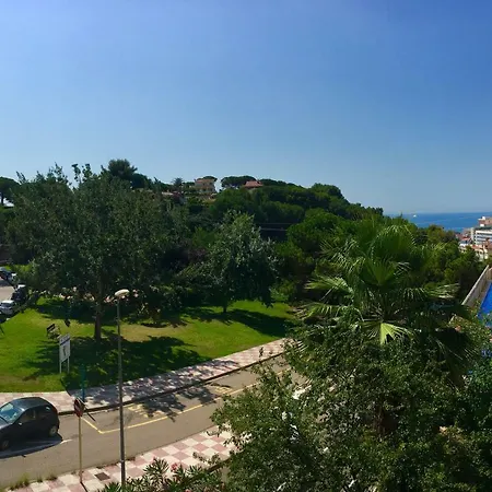 Con Vistas A Mar En شقة *