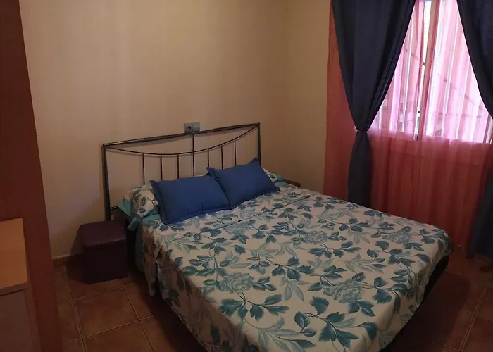 Con Vistas A Mar En *