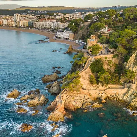 Con Vistas A Mar En *